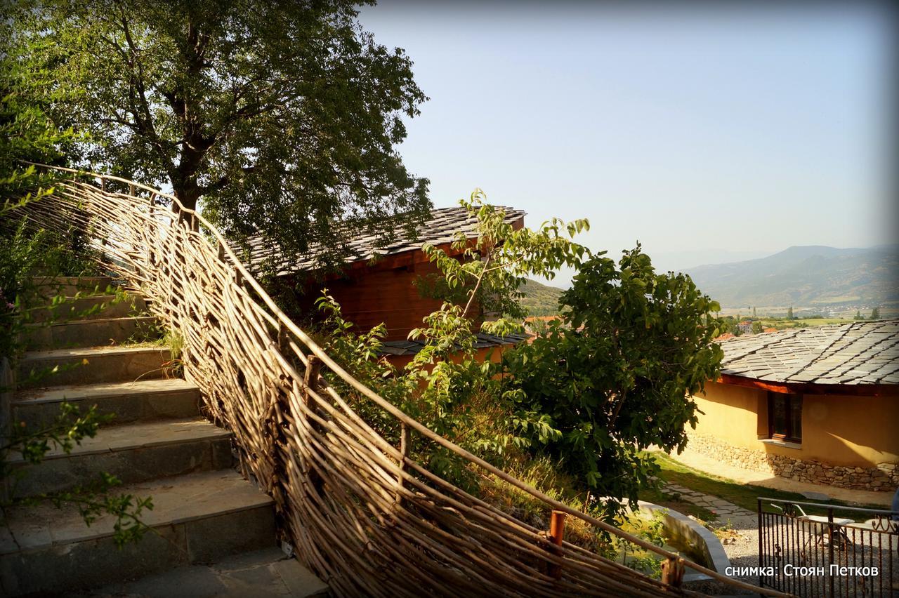 Ilindentsi Eco Village Under The Cliffs מראה חיצוני תמונה